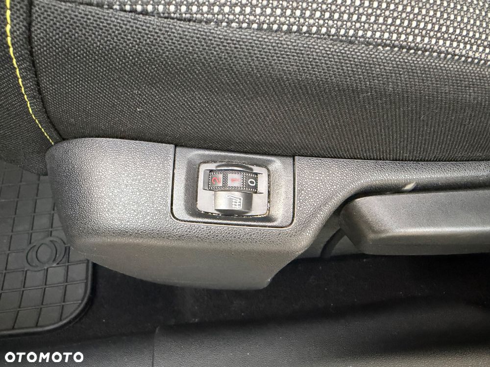 Citroën C3 BlueHDi 100 S&S FEEL - 14