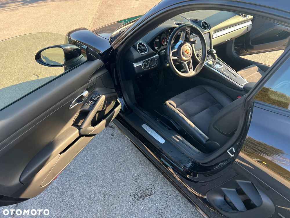 Porsche 718 Cayman T PDK - 11