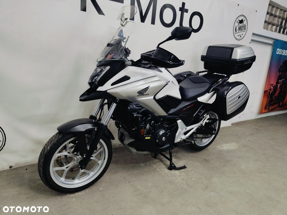 Honda NC - 20