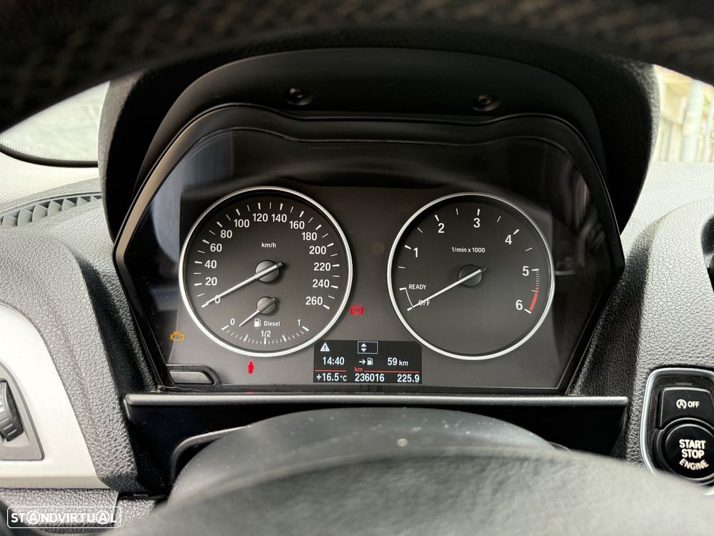 BMW 118 d Sport Line - 13