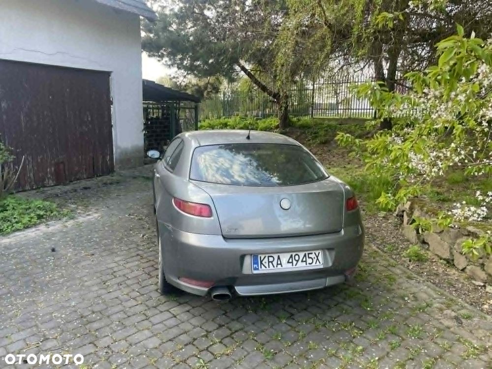 Alfa Romeo GT 1.9JTD 16V Progression - 6