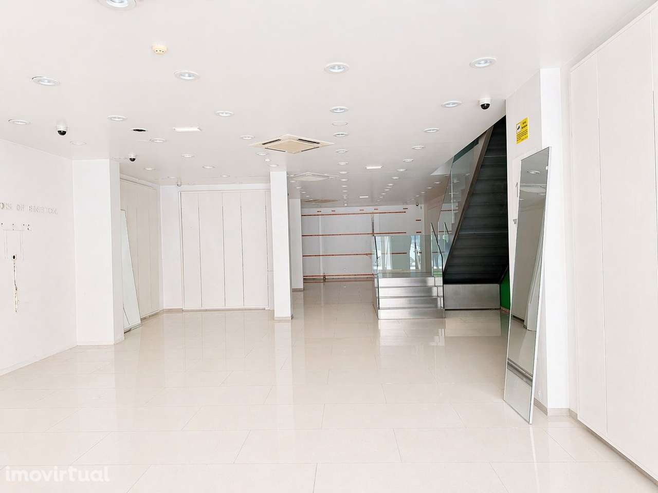 Loja Premium na Melhor Localização da Cidade – Oportunidade Única! - Grande imagem: 4/7