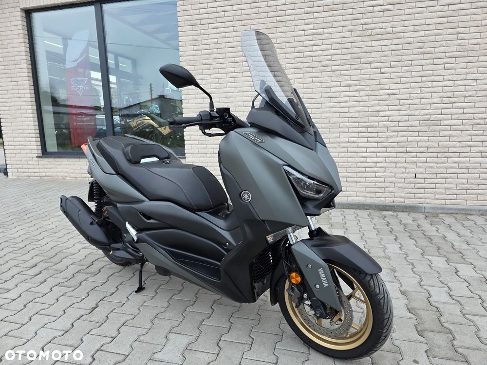 Yamaha X-max - 7