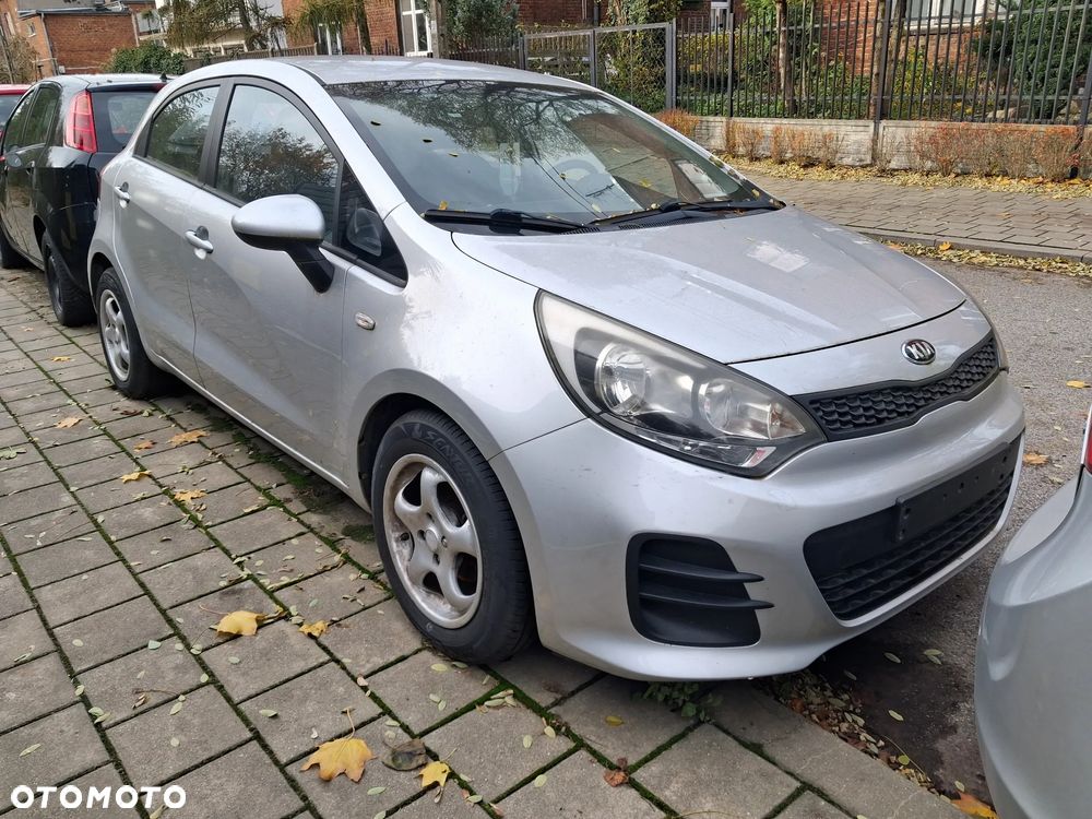 Kia Rio - 2