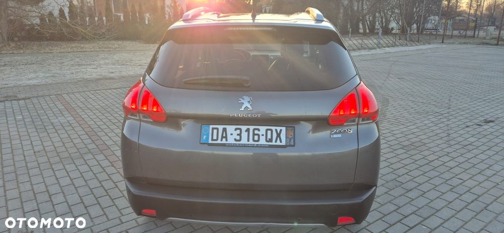 Peugeot 2008 e-HDi FAP 115 STOP & START Allure - 6