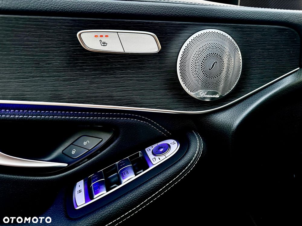 Mercedes-Benz GLC - 9