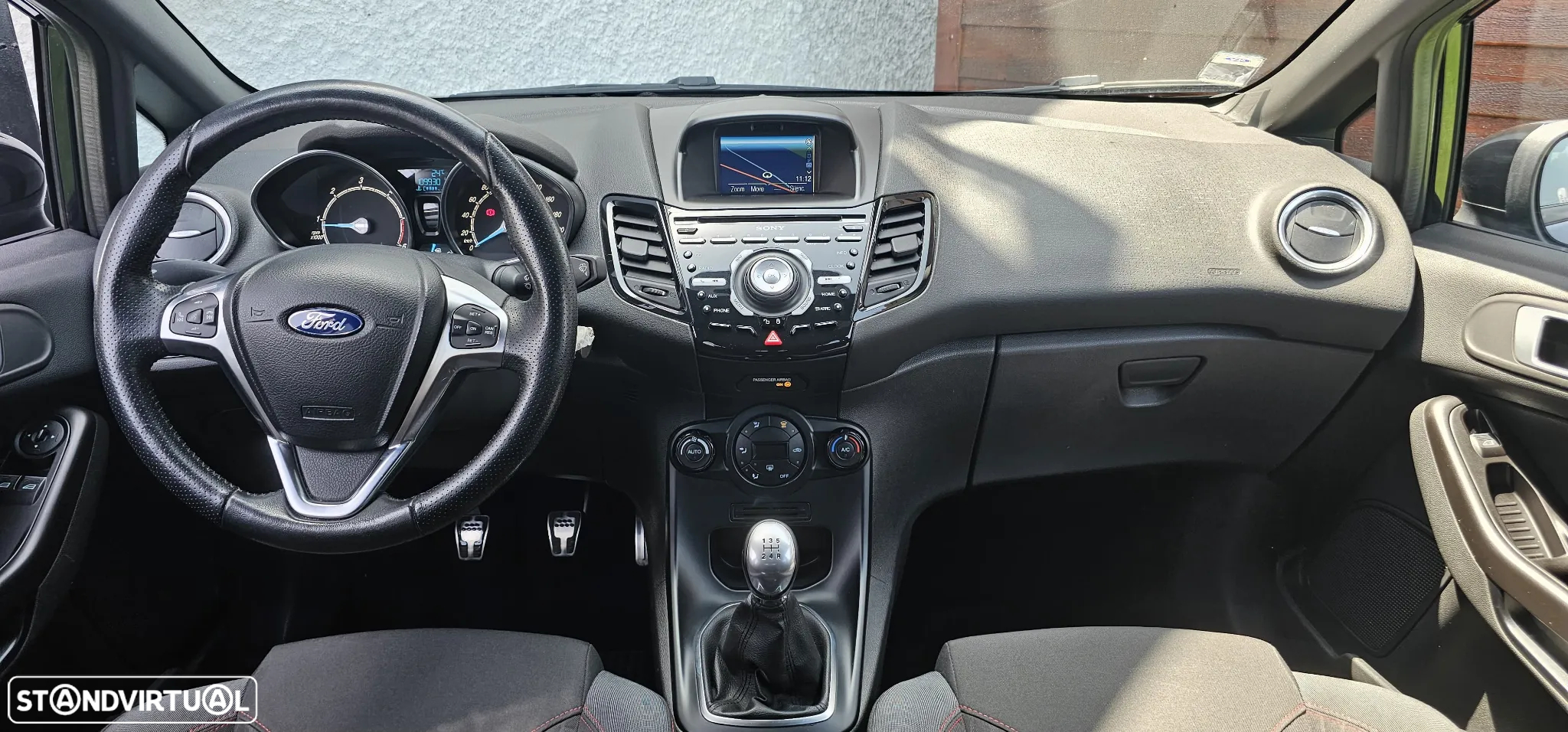 Ford Fiesta 1.5 TDCi STLine - 9