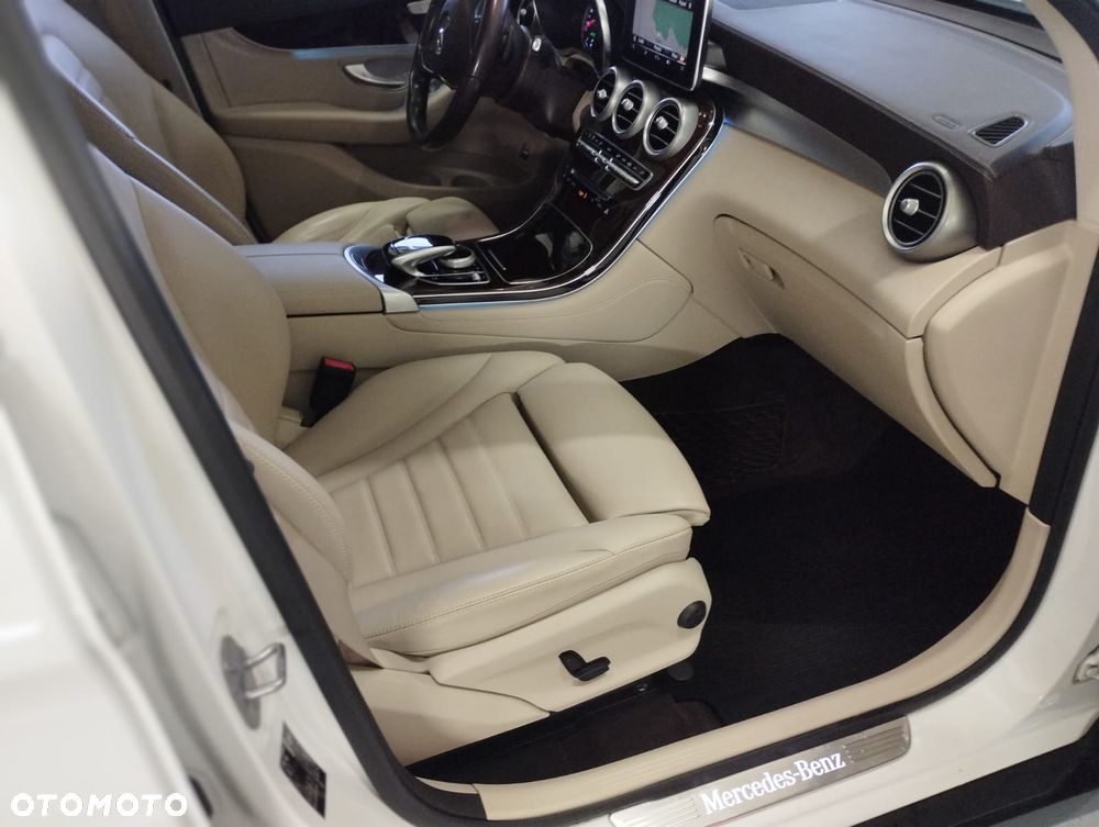 Mercedes-Benz GLC - 8