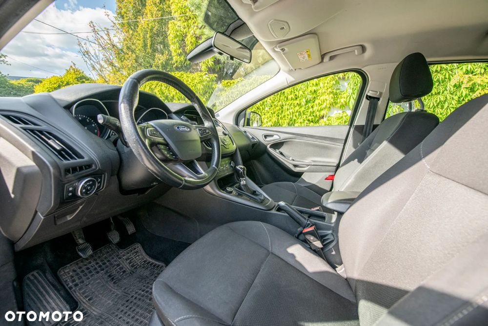 Ford Focus 1.5 EcoBoost Gold X ASS - 17