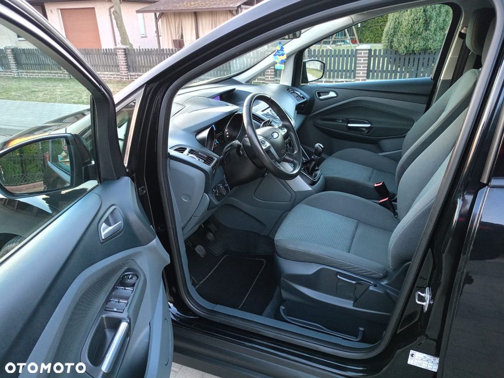 Ford Grand C-MAX - 9