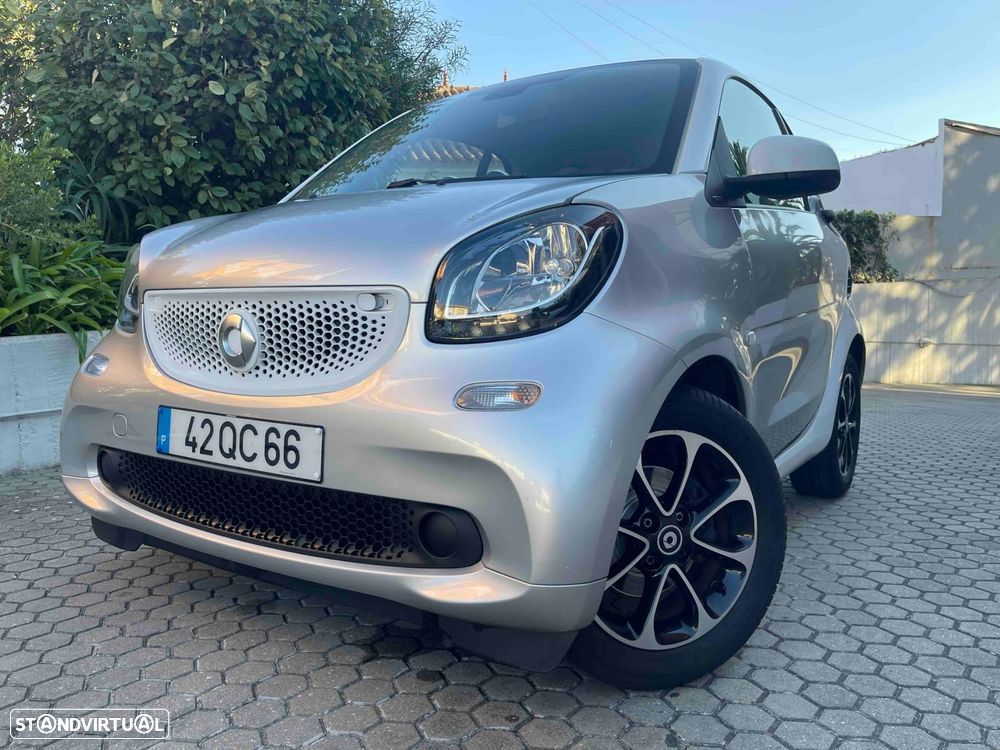 Smart ForTwo Coupé 1.0 Passion 71 - 1