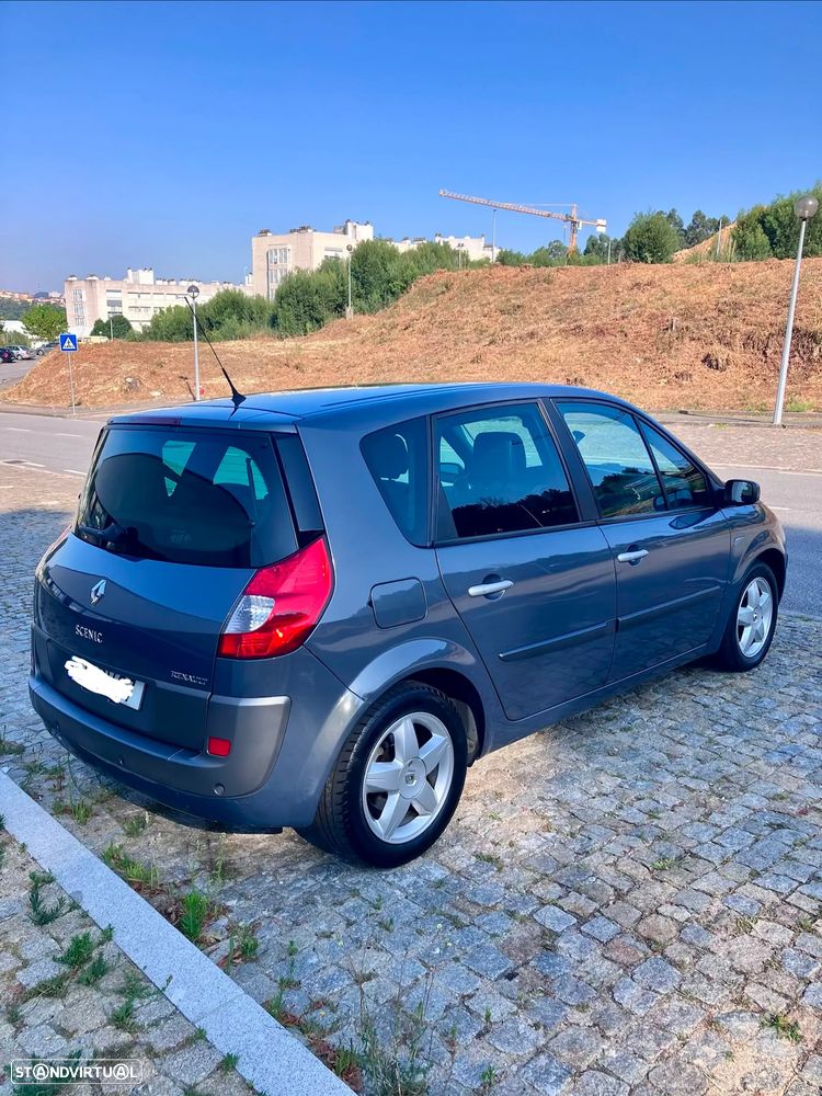 Renault Scénic 1.5 dCi Confort - 21