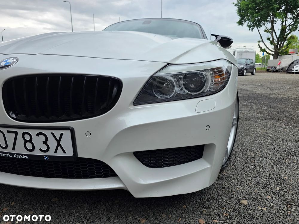 BMW Z4 sDrive28i - 17