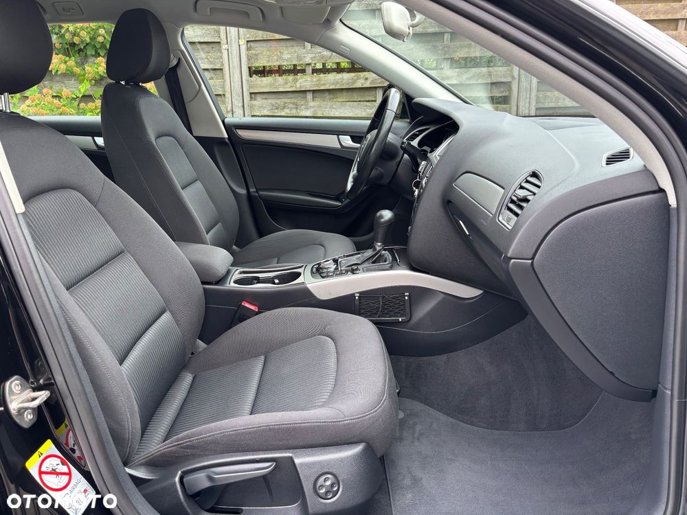 Audi A4 Avant 2.0 TDI DPF multitronic Ambiente - 28