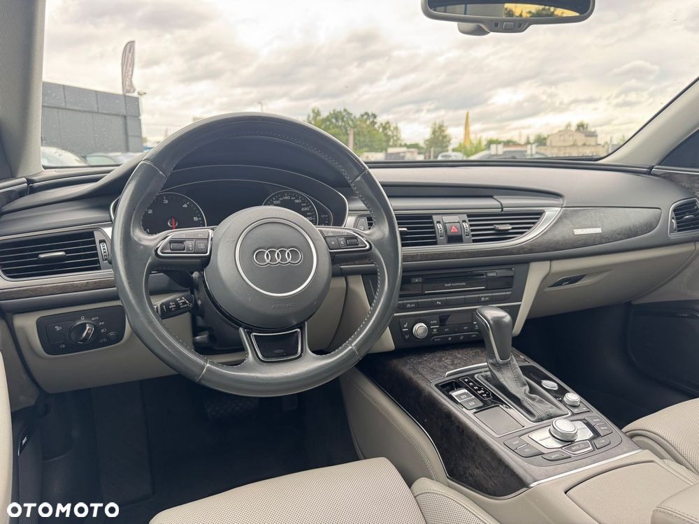 Audi A6 Avant - 18