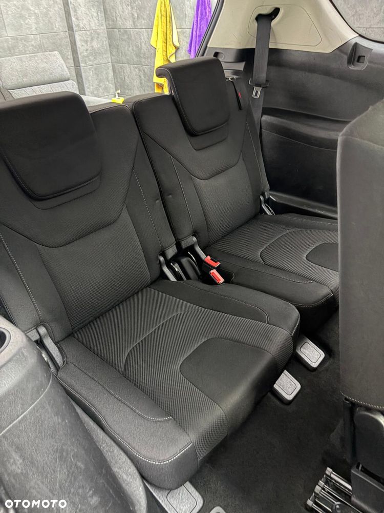 Ford S-Max 2.0 EcoBlue Titanium - 12