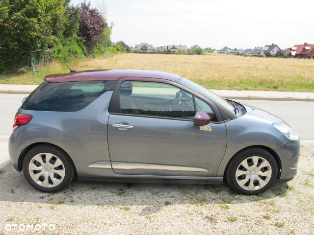 Citroën DS3 e-HDi 90 FAP SoChic - 4