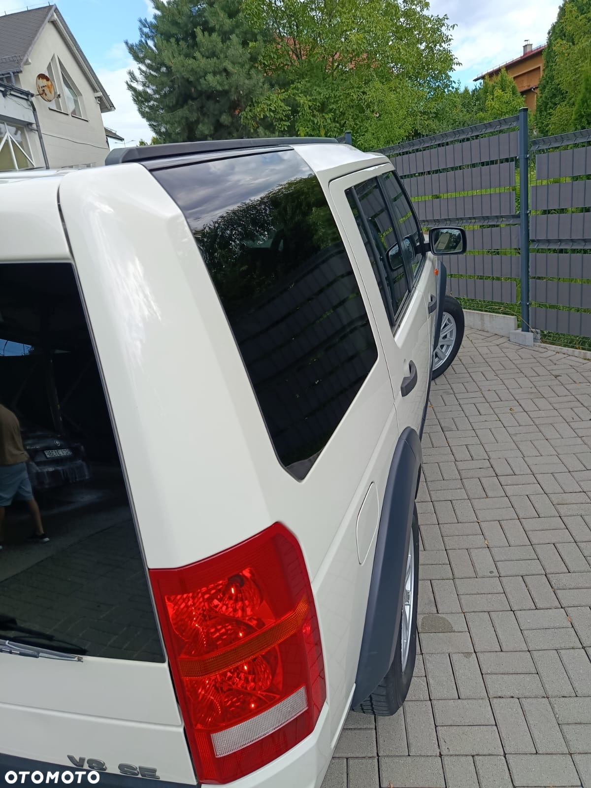 Land Rover Discovery III 4.4 V8 SE - 14