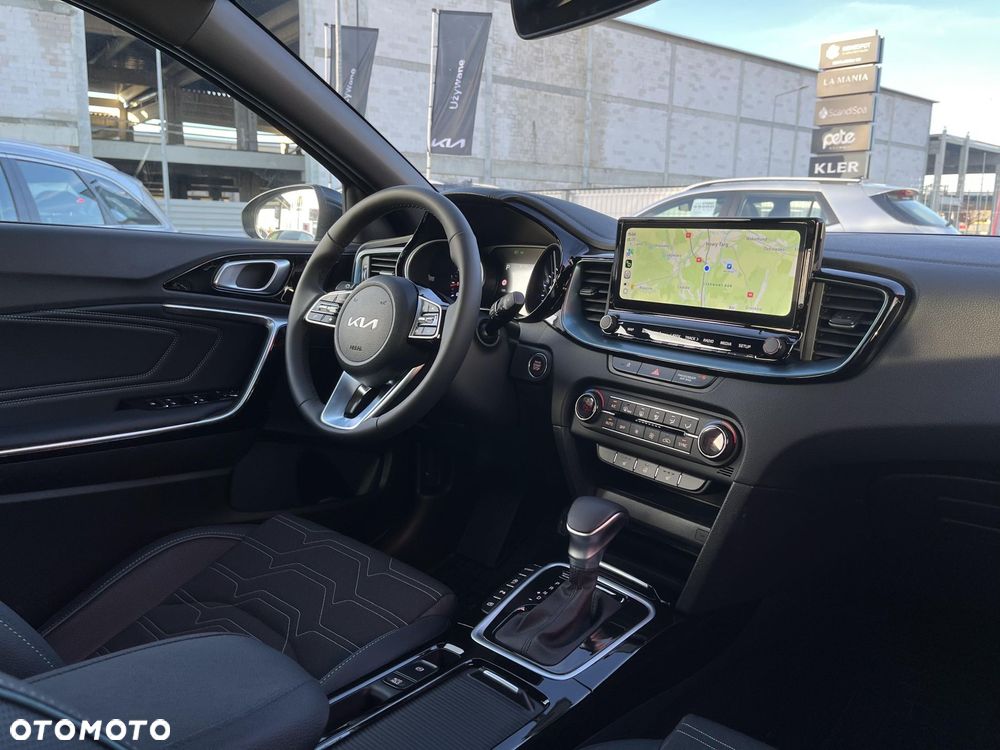 Kia XCeed 1.6 T-GDI Tribute DCT - 20