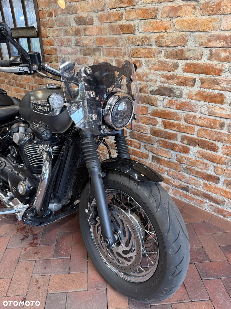 Triumph Speedmaster - 16