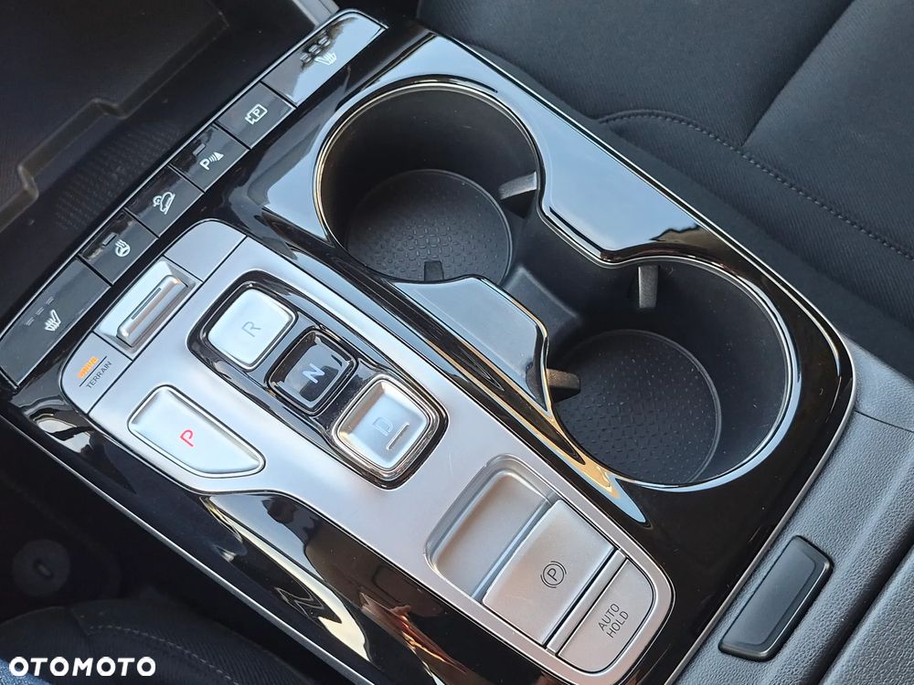 Hyundai Tucson 1.6 T-GDi HEV Executive 4WD - 32