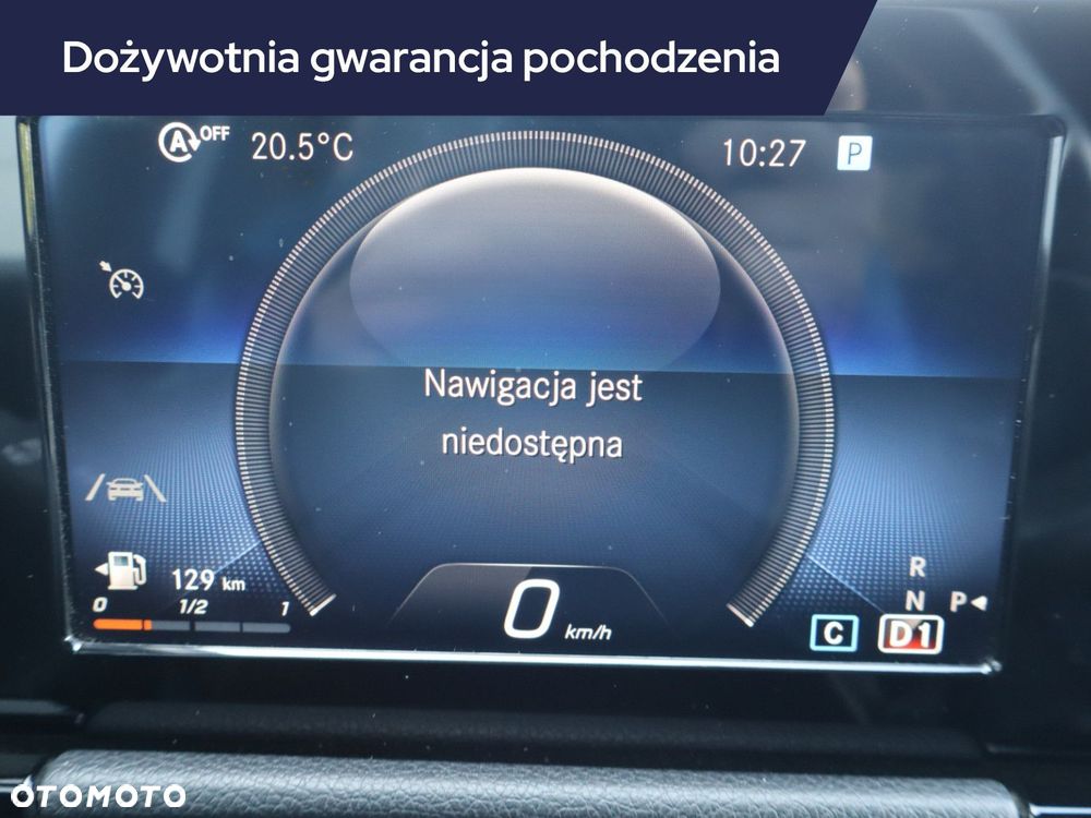 Mercedes-Benz GLA - 13