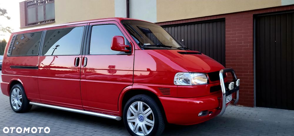Volkswagen Caravelle - 5