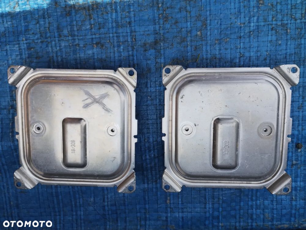 MERCEDES W470 X-Klase RENAULT PRZETWORNICA A2C15331300 260558993E - 3