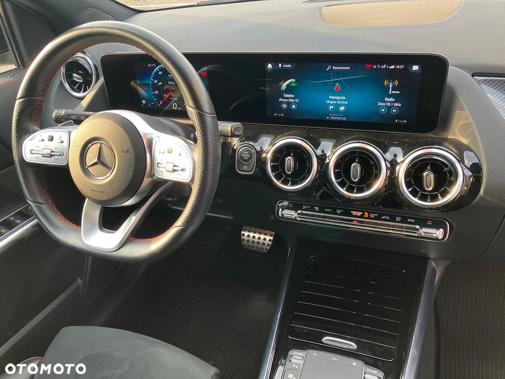 Mercedes-Benz GLA 220 d AMG Line - 12
