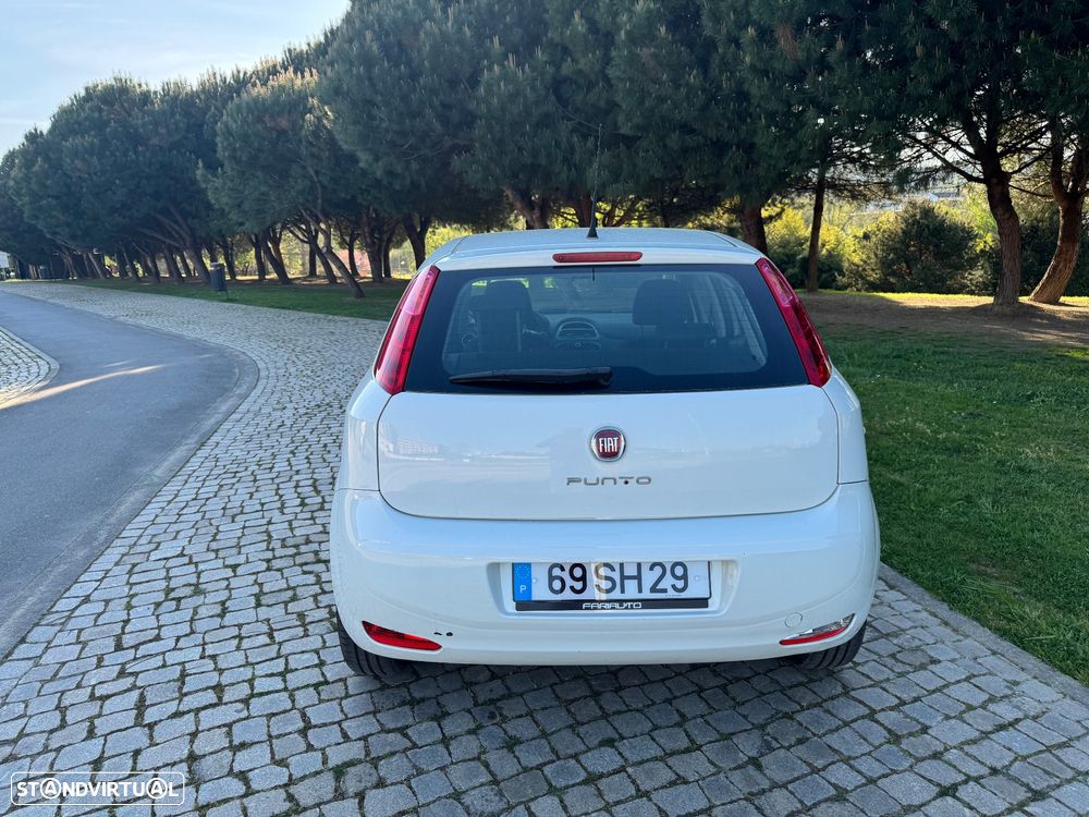 Fiat Punto 1.3 M-Jet Lounge S&S - 17