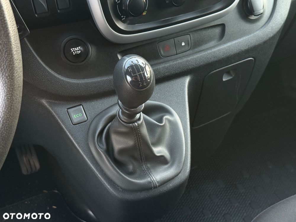 Renault Trafic - 14