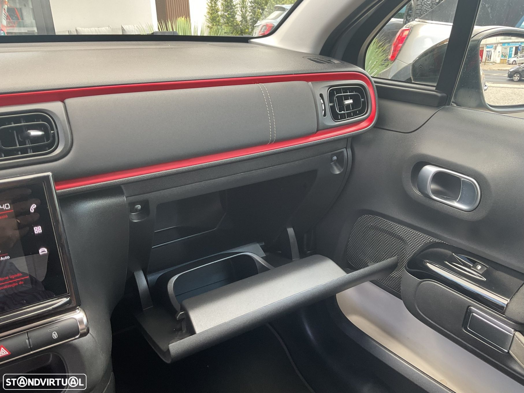 Citroën C3 1.2 PureTech Feel - 30