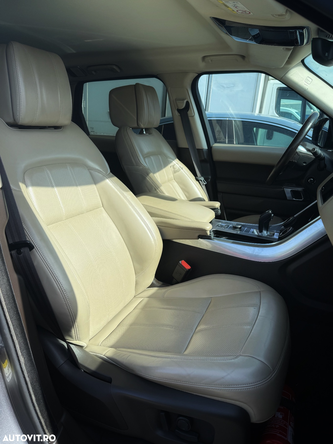 Land Rover Range Rover Sport 3.0 SDV6 Autobiography Dynamic - 17