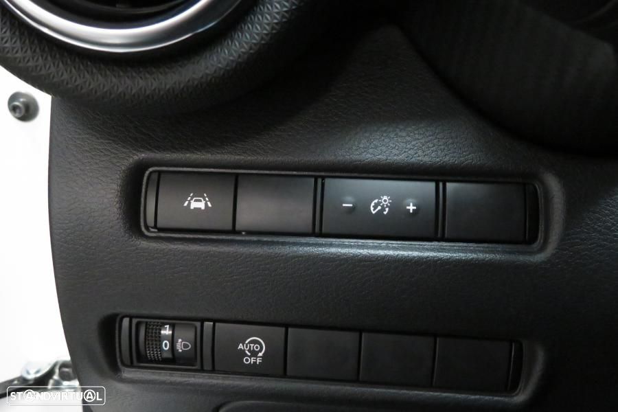 Nissan Juke 1.0 DIG-T N-Connecta - 18