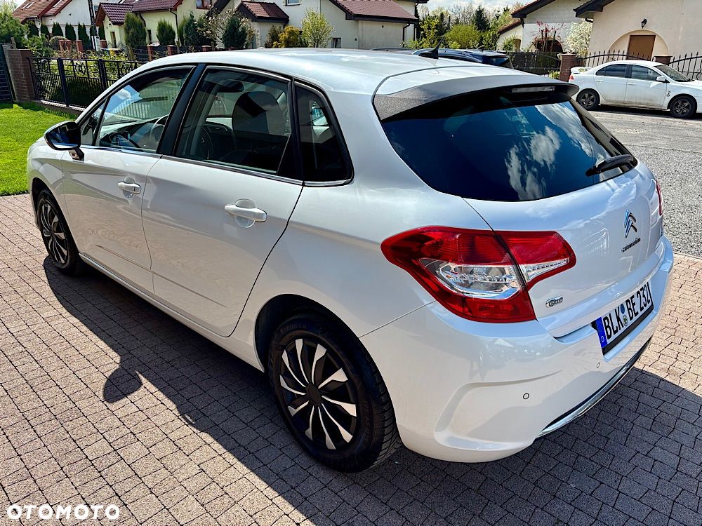 Citroën C4 1.6 HDi Exclusive - 24