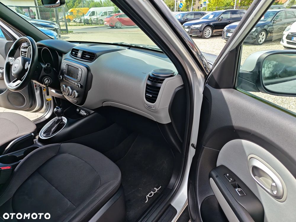 Kia Soul 1.6 GDI L - 21