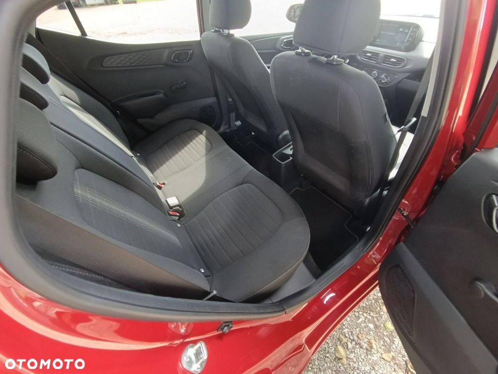 Hyundai i10 - 15