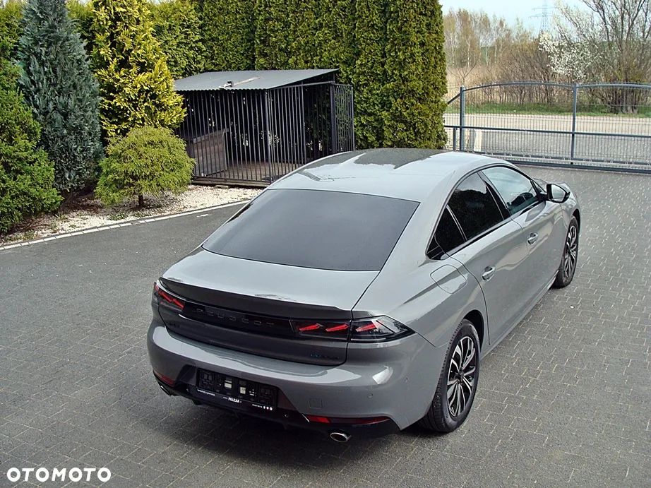 Peugeot 508 PureTech PHEV 225 Allure S&S e-EAT8 - 33