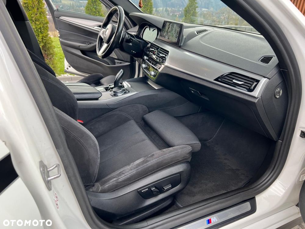 BMW Seria 5 530d xDrive - 5