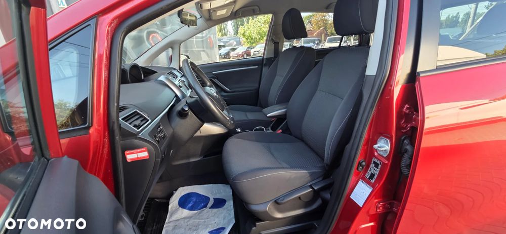 Toyota Verso 2.0 D-4D 5-Sitzer Executive - 25