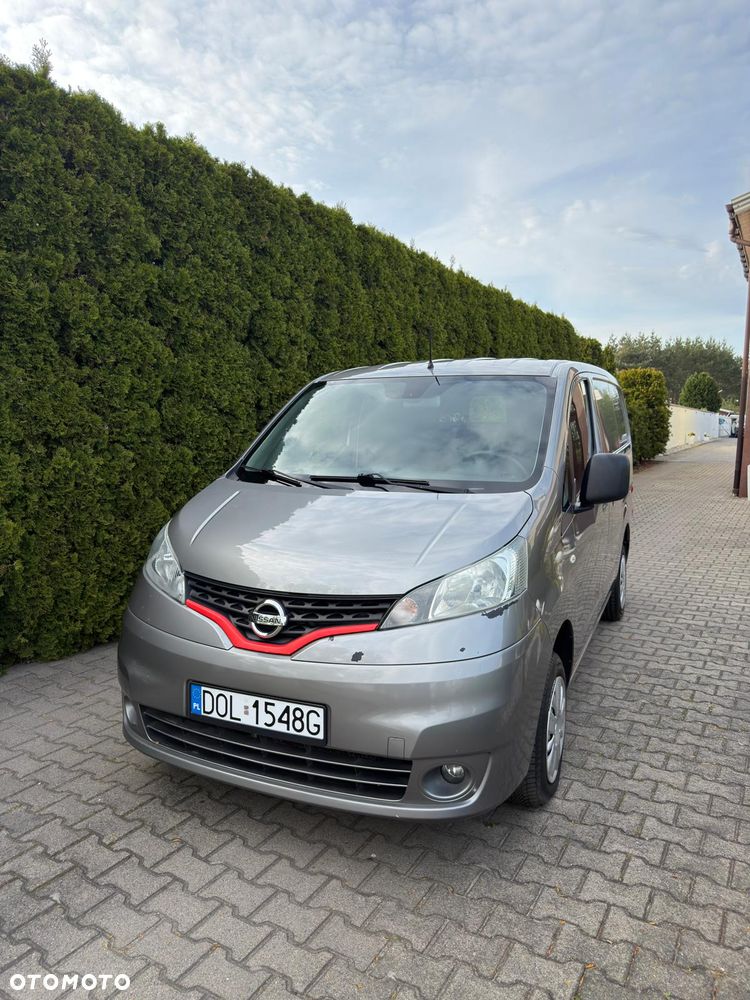 Nissan NV200 - 1