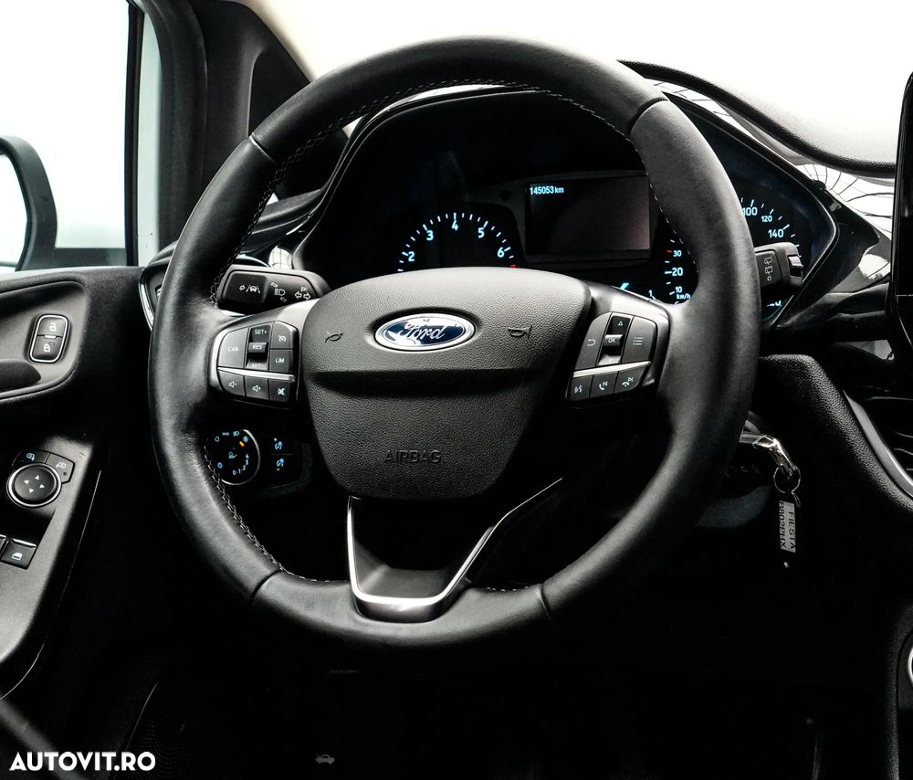 Ford Fiesta 1.0 EcoBoost Trend - 17