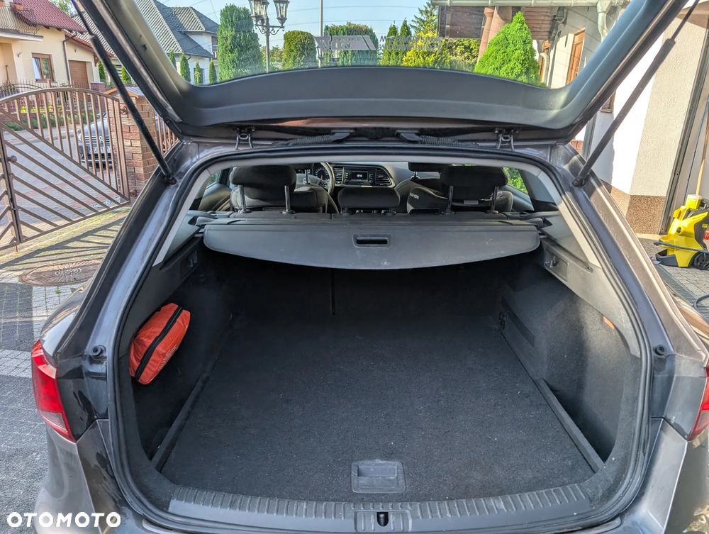 Seat Leon 1.6 TDI Reference - 10