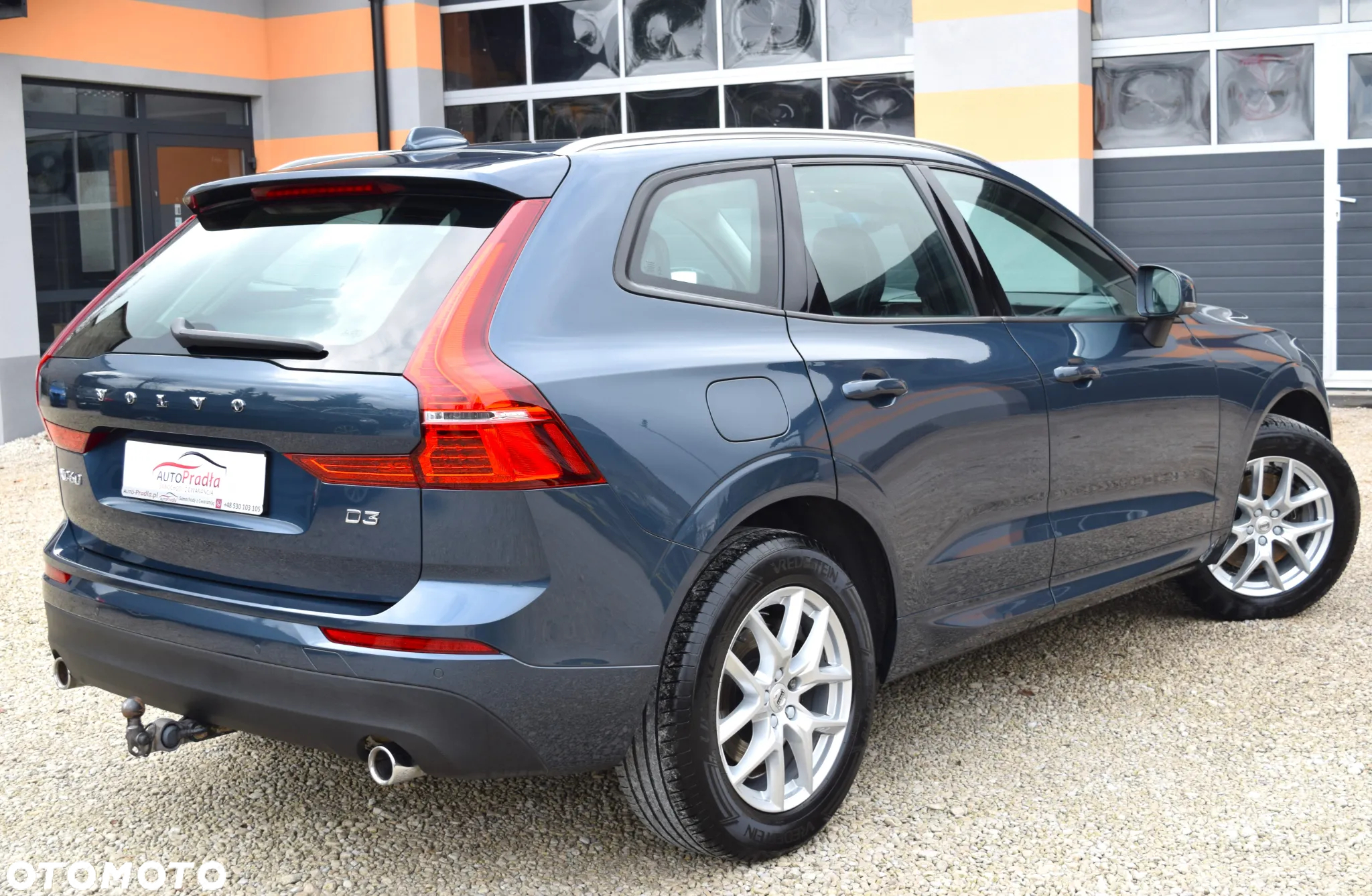 Volvo XC 60 D3 Momentum Pro - 11