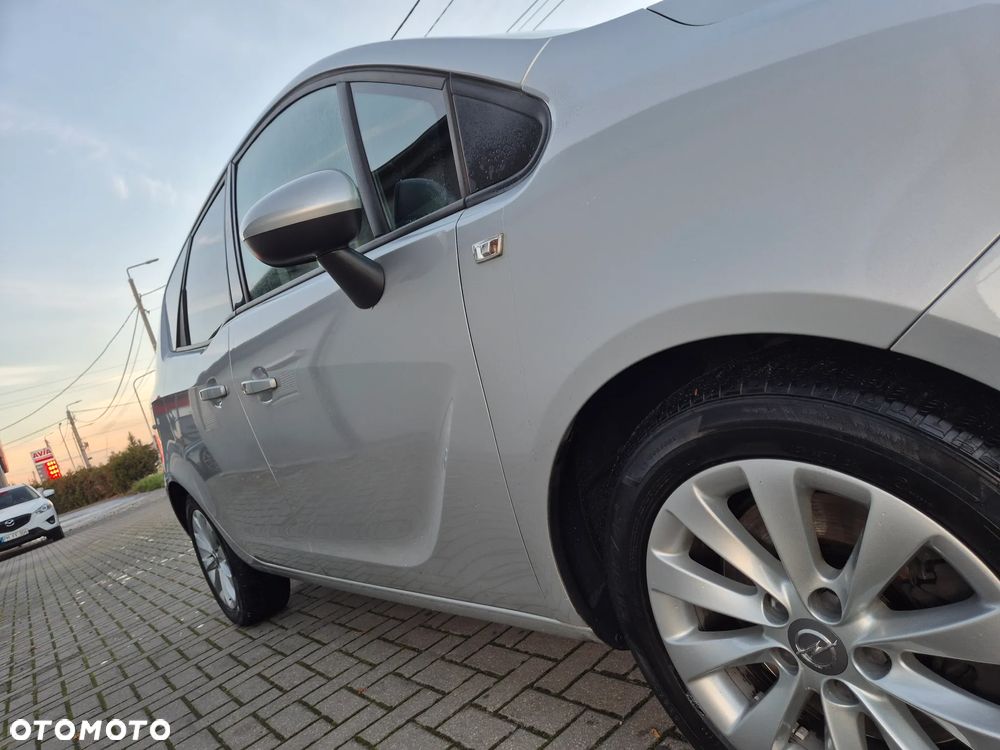 Opel Meriva 1.4 Design Edition - 21