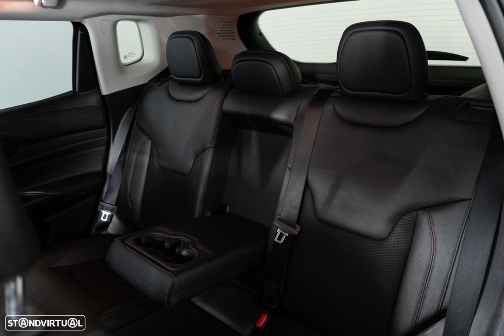 Jeep Compass - 10