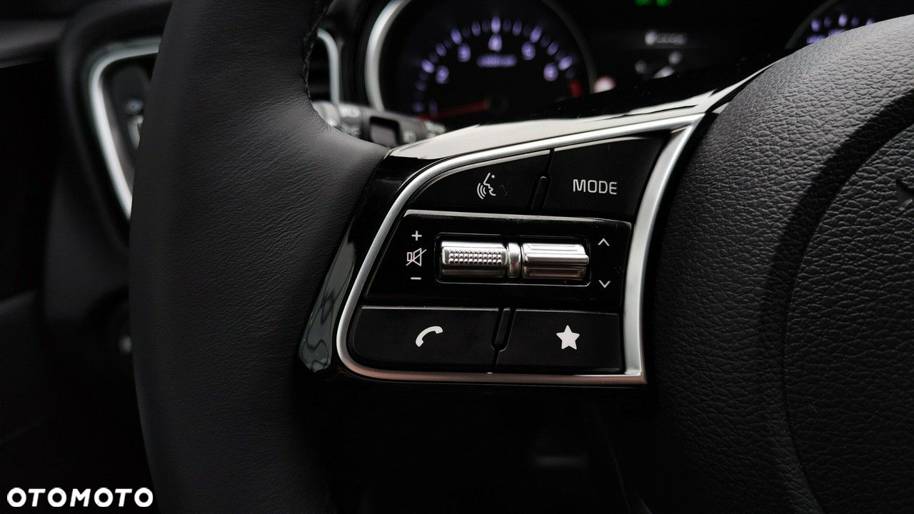 Kia Ceed - 15