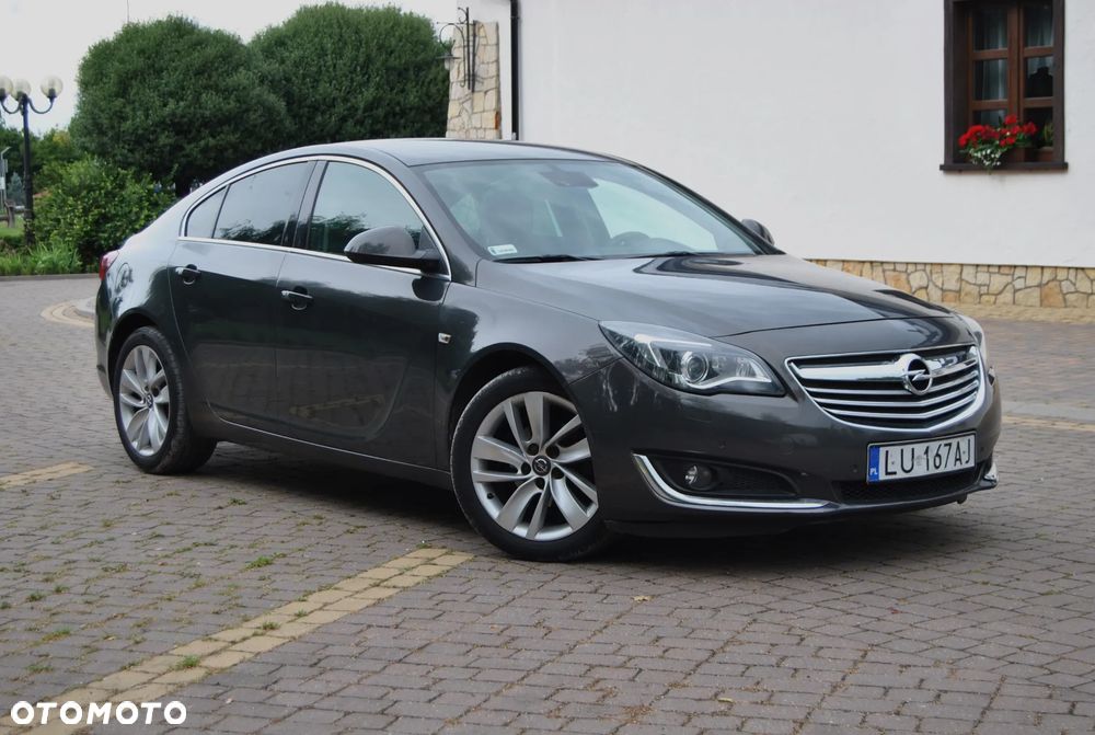 Opel Insignia 2.0 CDTI Cosmo S&S - 2