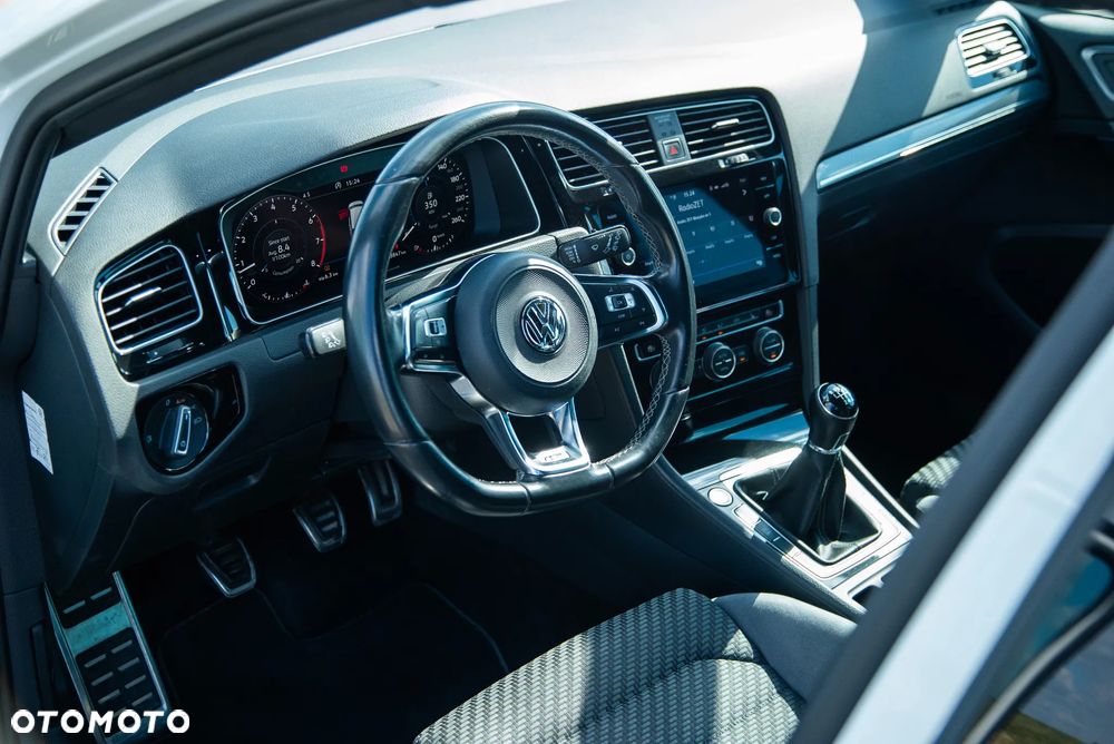 Volkswagen Golf 1.5 TSI EVO R-Line - 6