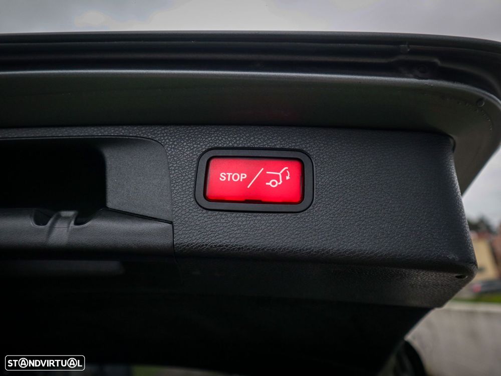 Mercedes-Benz GLC 300 de Coupe 4Matic 9G-TRONIC AMG Line - 14